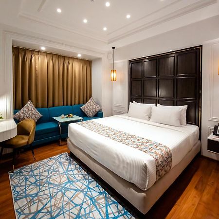 Hotel Soot Kolkata Bagian luar foto