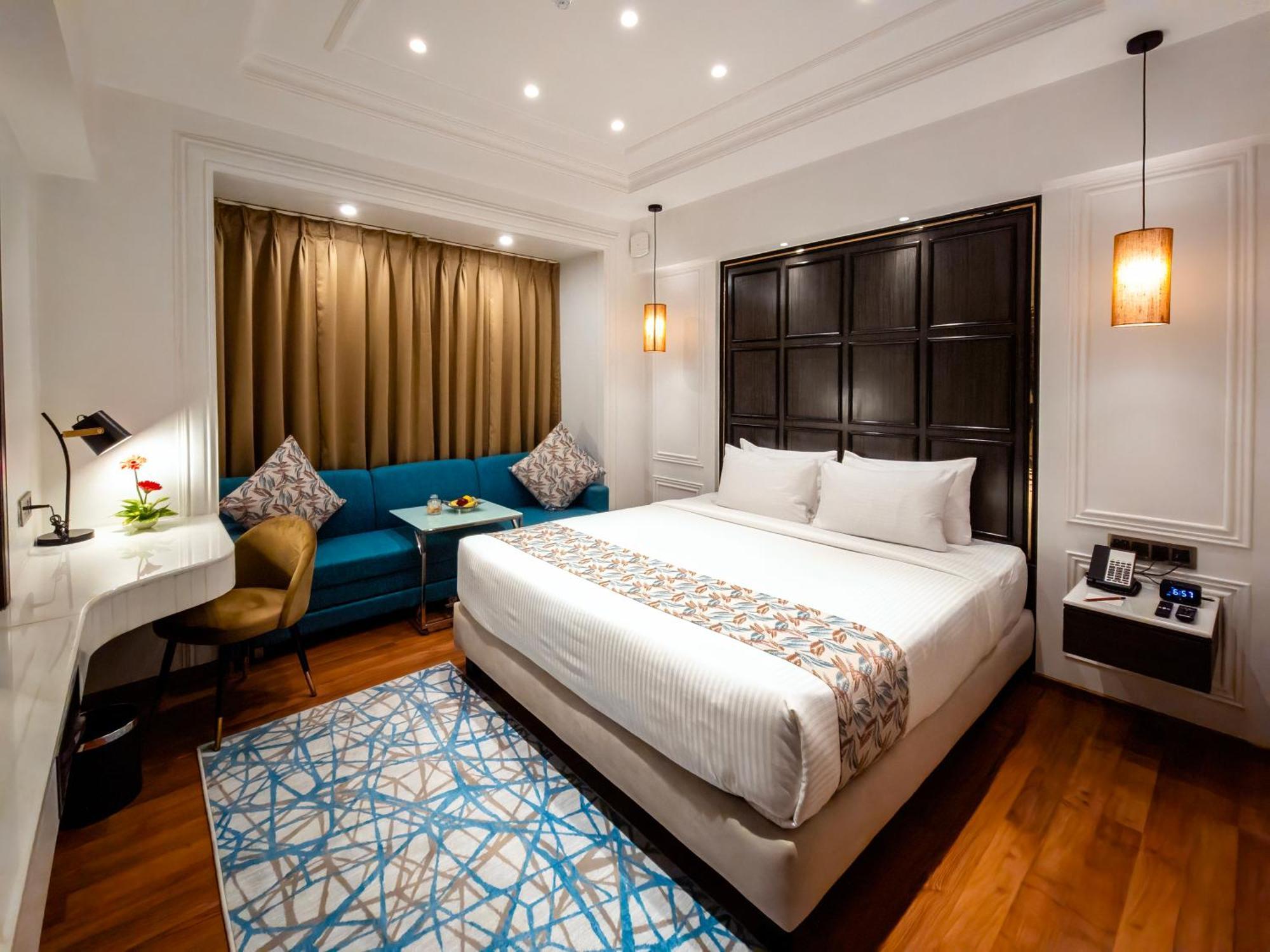 Hotel Soot Kolkata Bagian luar foto